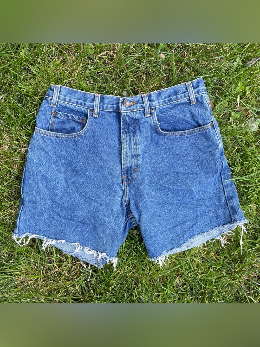 Kirkland cutoff denim shorts size 31